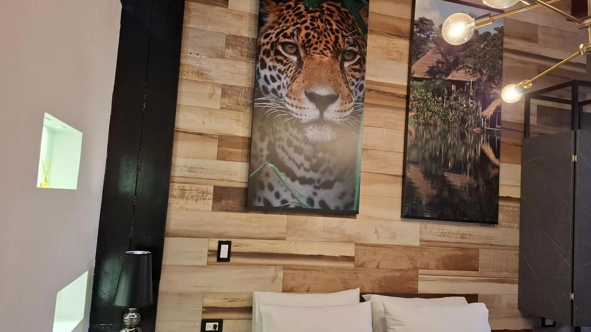 Apartamentos Llp Medellín 3*,